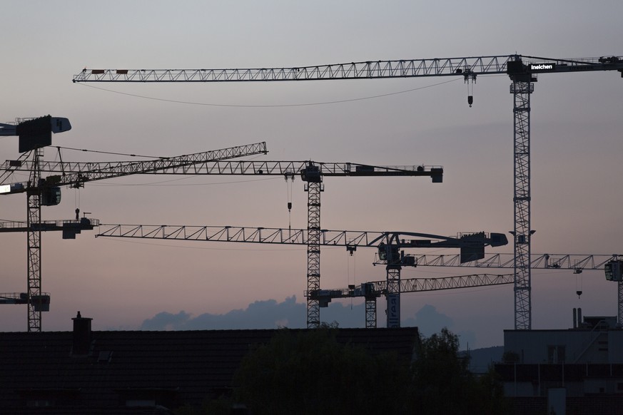 Noch gibt es auf dem Bau genügend Arbeit. Im Herbst dürfte sich dies ändern.&nbsp;