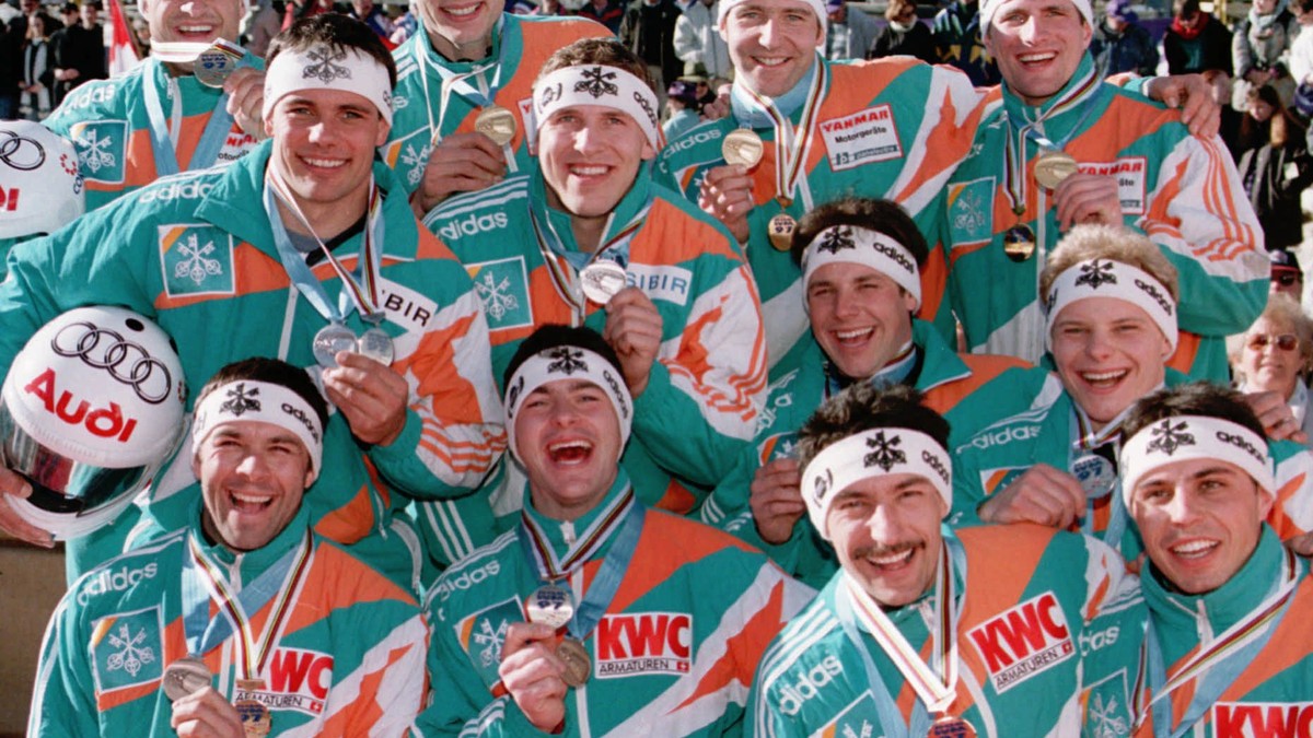 Nur-Schweizer-Bobfahrer-auf-dem-WM-Podest-aber-diese-Party-endet-im-Fiasko