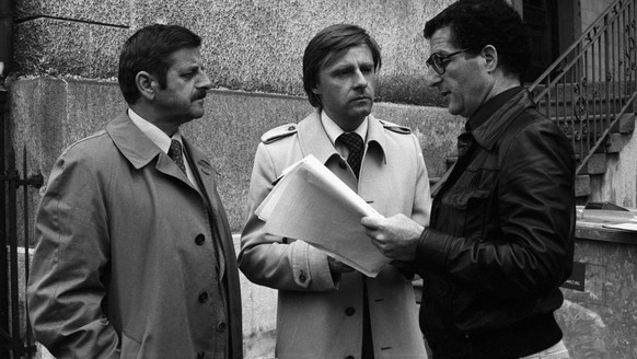 ZUM 80. GEBURTSTAG DES SCHWEIZER FILMREGISSEURS ROLF LYSSY AM DONNERSTAG, 25. FEBRUAR 2016, STELLEN WIR IHNEN FOLGENDES BILDMATERIAL ZUR VERFUEGUNG - Walo Lueoend (links), Emil Steinberger (mitte) und ...