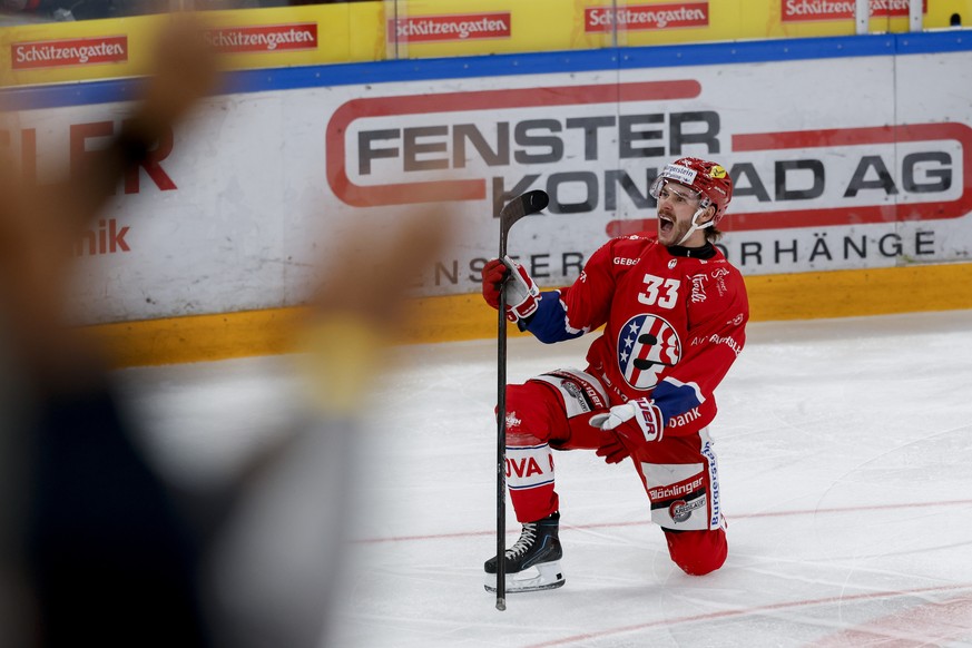 Valentin Hofer (SCRJ) jubelt zu frueh ueber seinen Treffer waehrend dem Meisterschaftsspiel der National League zwischen den SC Rapperswil Jona Lakers und dem HC Fribourg Gotteron, am Samstag, den 19. ...
