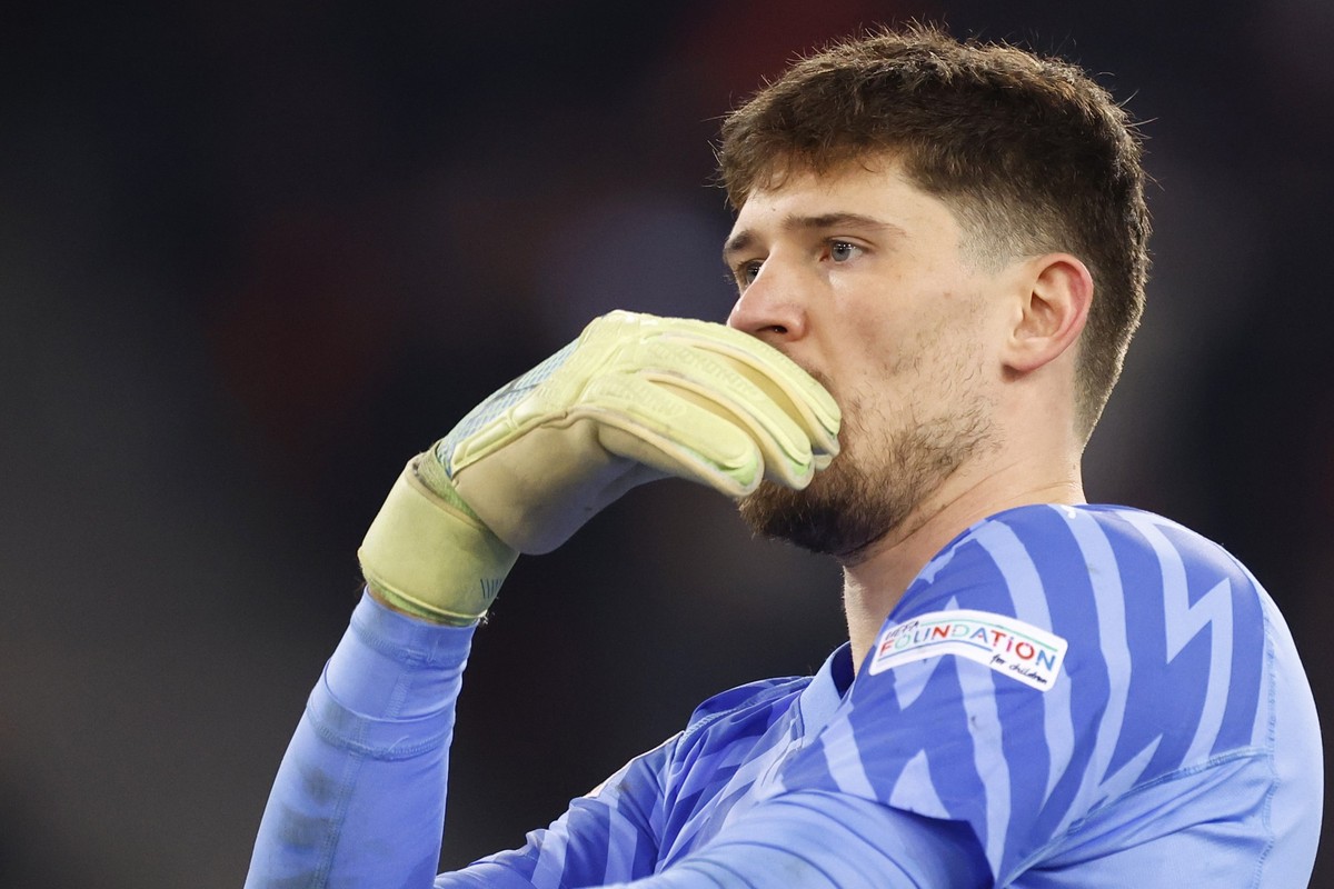 Switzerland's goalkeeper Gregor Kobel reacts during the UEFA Nations League soccer match between Switzerland and Serbia at the Letzigrund stadium in Zurich, Switzerland on Friday, November 15, 20 ...