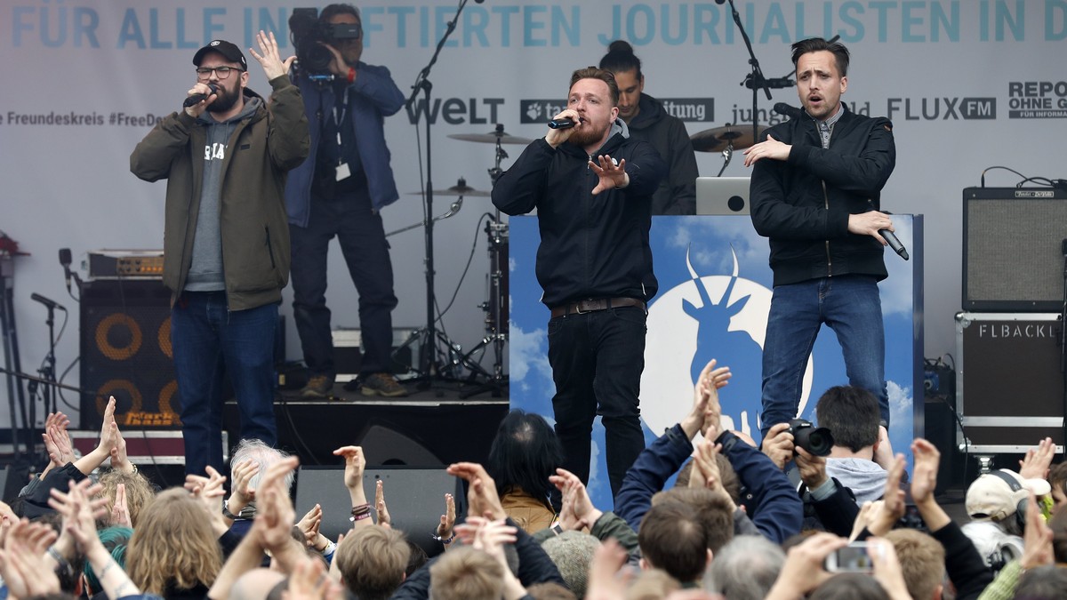Oktober in Europa Antilopen Gang mit neuem Lied zu GazaKrieg