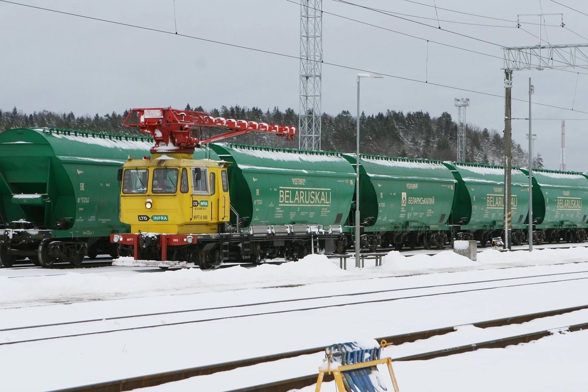 An Transit gehindert: Züge mit Düngemitteln des sanktionierten Belaruskali-Konzerns in der litauischen Hauptstadt Vilnius.