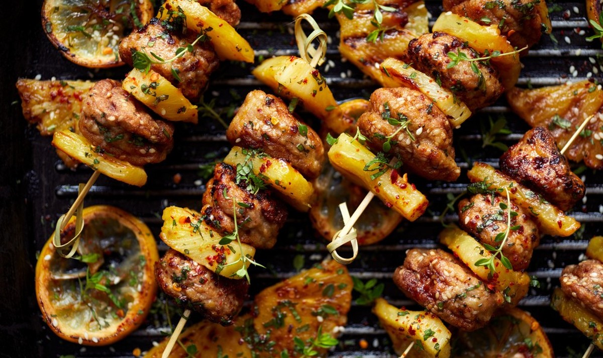 poulet ananas grill kebab skewers chicken pineapple hawaii essen food kochen grill bbq