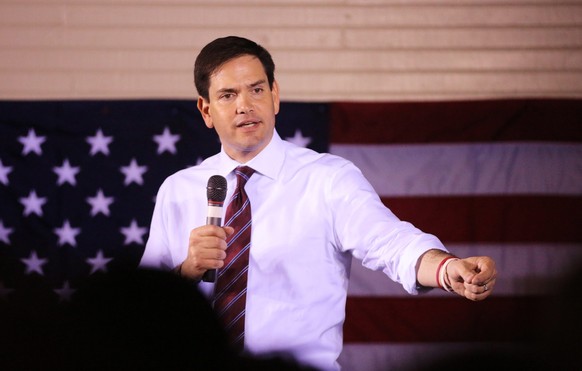 epa05208637 Republican Presidential Primary nominee Marco Rubio speaks at a rally in Pensacola, Florida, USA on 12 March 2016. Florida, Rubio&#039;s home state, holds it&#039;s primary election on 15  ...