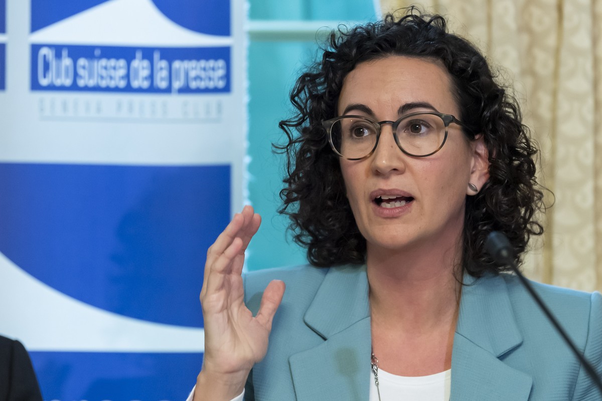 epa07242188 Marta Rovira, Secretary-General of ERC (Esquerra Republicana de Catalunya), speaks during a news conference on taking the violation of the violation of the human rights of Carles Puigdemon ...