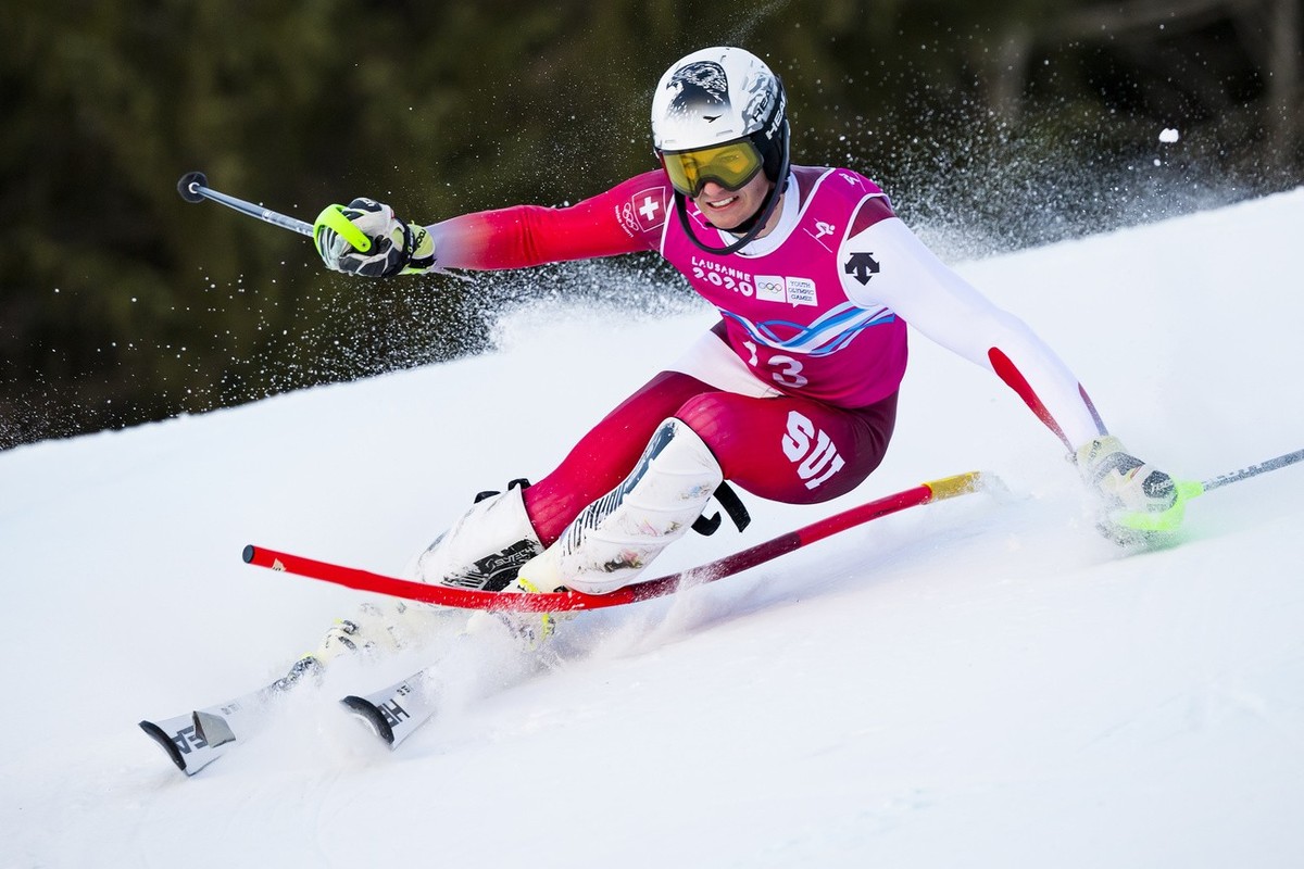 Luc Roduit from Switzerlannd in action during the first run of the men's Slalom race of the alpine skiing event at the Lausanne 2020 Winter Youth Olympic Games, in Les Diablerets, Switzerland, Tu ...