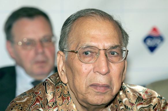 Prof. Dr. Anwar Chowdhry (Pakistan) - Präsident des Internationalen Amateurboxverbandes AIBA - PUBLICATIONxNOTxINxRUS Boxen Herren Weltcup 2005, Welt Cup, Worldcup, World, WC, Boxsport, Amateurboxspor ...