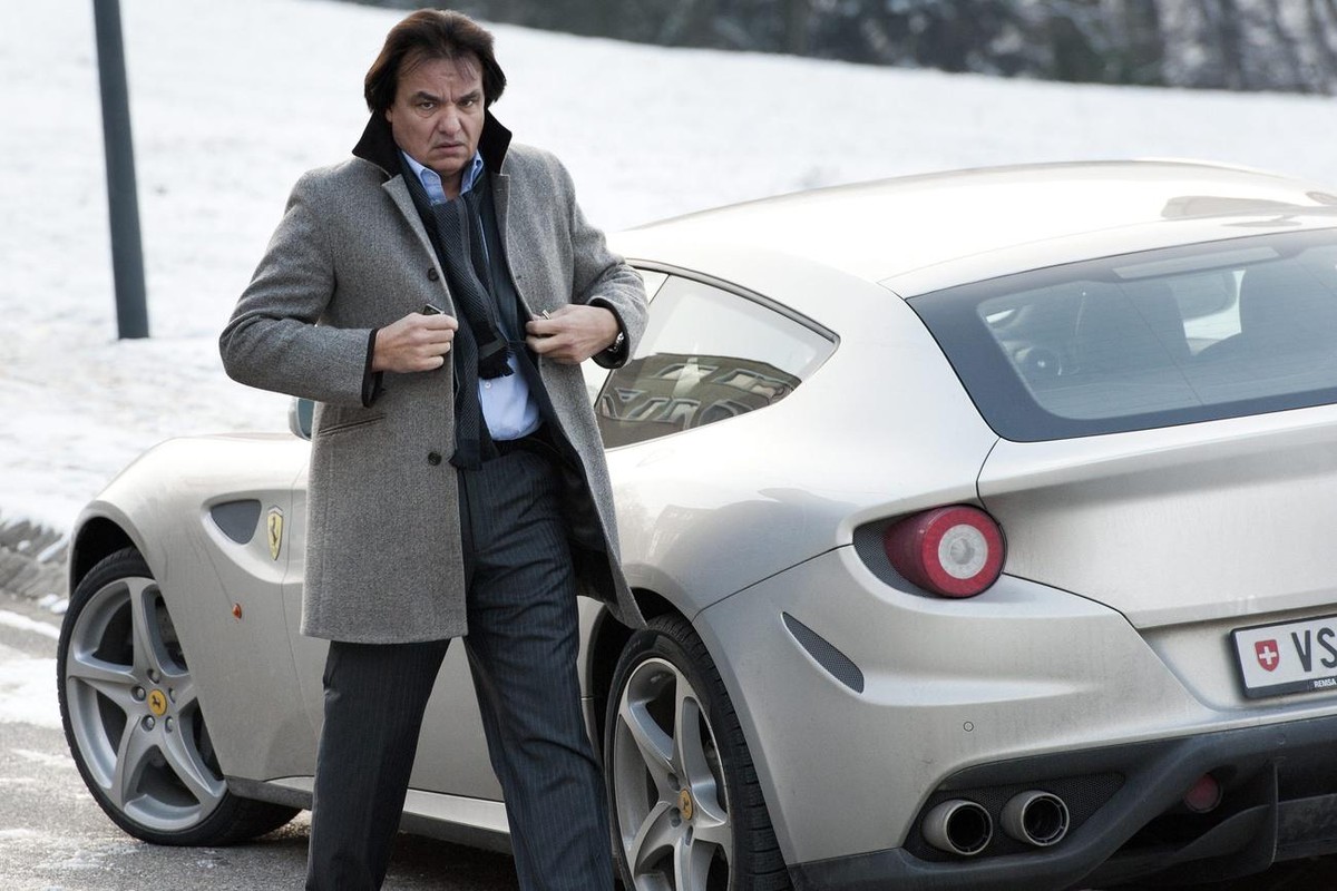 Le President du FC Sion, Christian Constantin sort de sa voiture Ferrari en arrivant a une audience suite au litige qui oppose le club de football du FC Sion a l'UEFA, ce mercredi 1er fevrier 201 ...