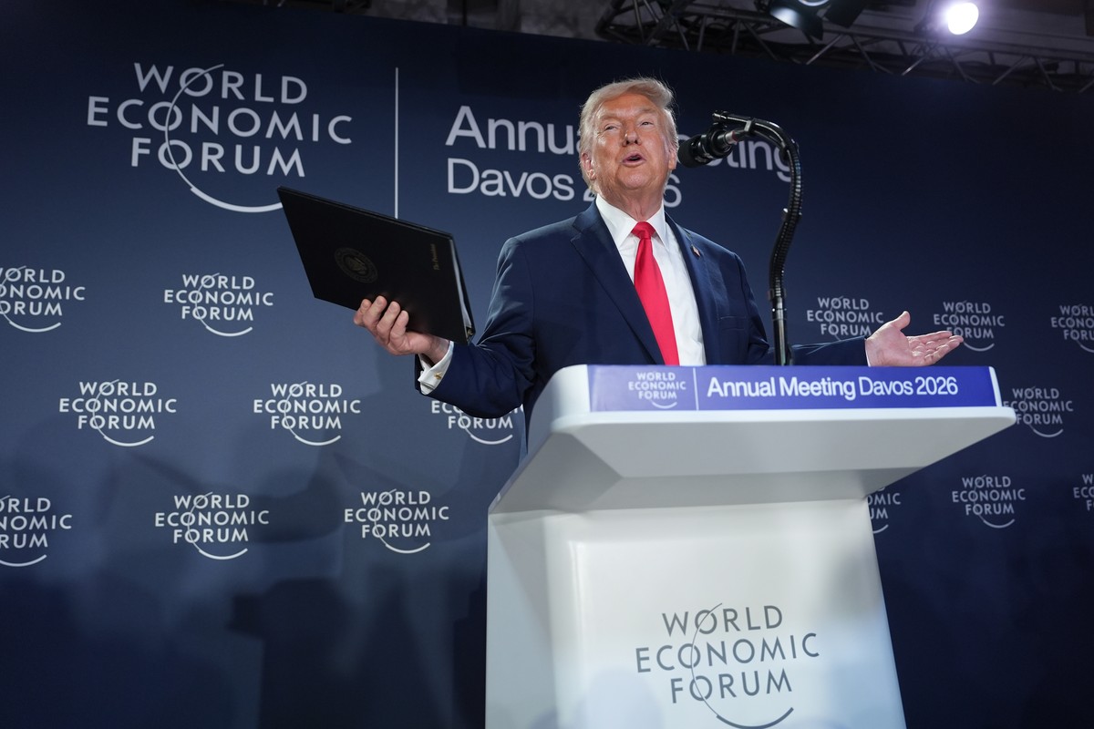 President Donald Trump speaks during a meeting of Global Business Leaders at the Annual Meeting of the World Economic Forum in Davos, Switzerland, Wednesday, Jan. 21, 2026. (AP Photo/Evan Vucci)
Donal ...