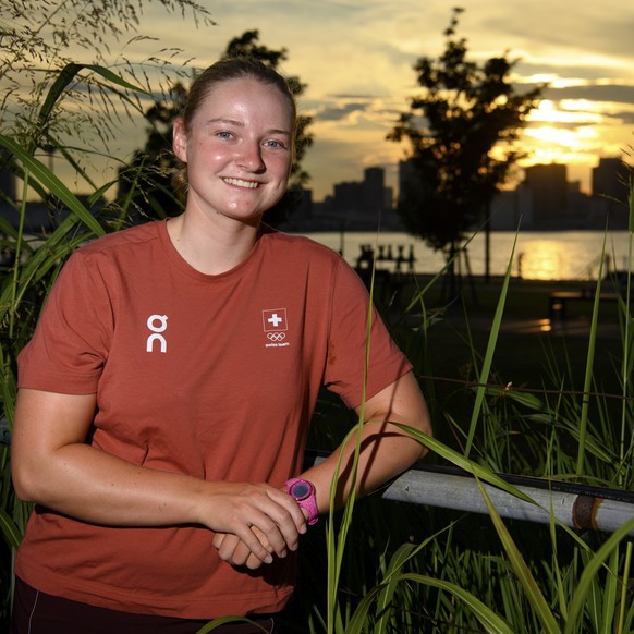 Swiss athlete in Canoe Naemi Braendle poses for photographer after a virtual press conference at the 2020 Summer Olympics, in Tokyo, Japan, Wednesday, July 21, 2021. (KEYSTONE/Laurent Gillieron)