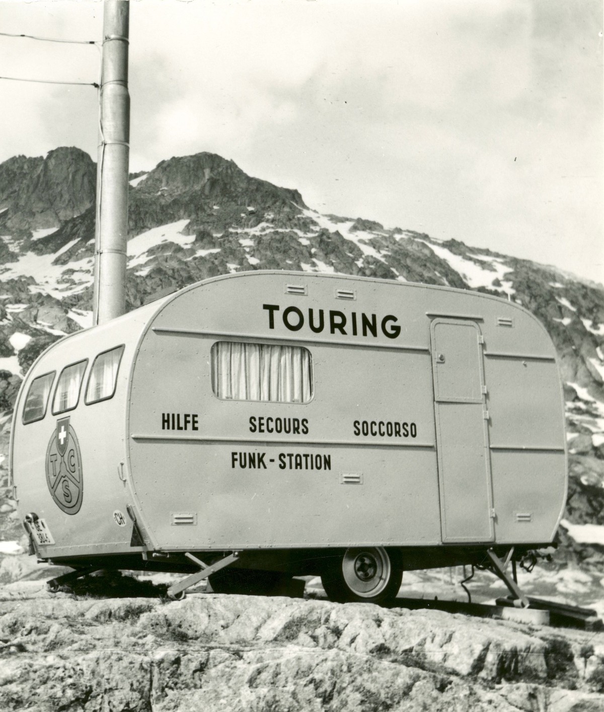 130 Jahre TCS 

https://www.tcs.ch/de/der-tcs/rund-um-den-tcs/geschichte.php