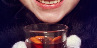 Turbo-Russ und Co.: Diese warmen Winterdrinks helfen dir gegen die Kälte (inkl. Sportfan-Bonus)