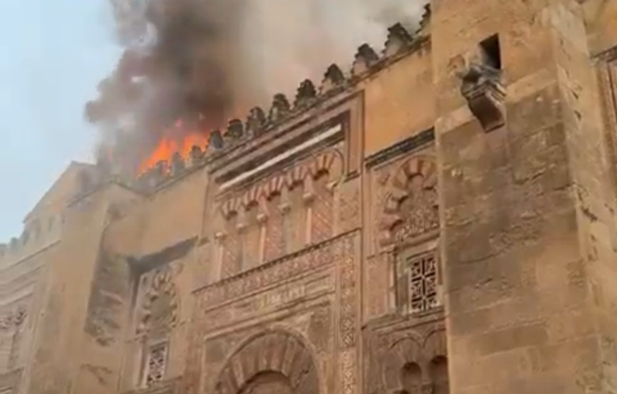 Brand Mezquita Kathedrale Cordoba
