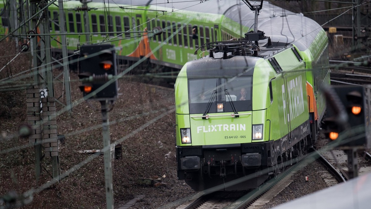 CFF et Flixtrain en Suisse. Le monopole des CFF n'est pas bon.