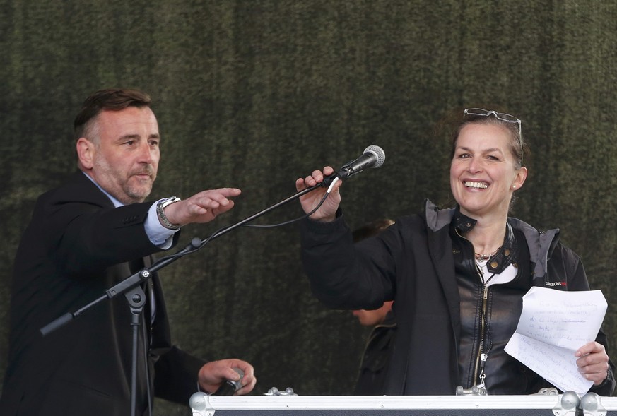 Pegida-Frontfrau Tatjana Festerling mit Lutz Bachmann.&nbsp;