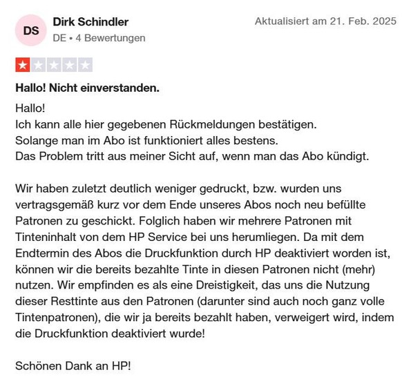 Ein wütender Kunde von HP-Druckern beschwert sich auf https://ch.trustpilot.com/review/hpinstantink.com wegen des HP+-Abomodells.