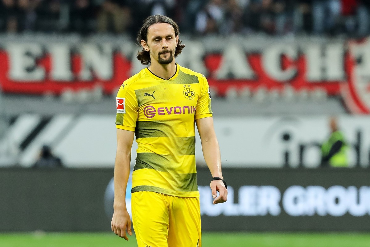 FRANKFURT AM MAIN, GERMANY - OCTOBER 21: Neven Subotic of Dortmund looks on after the Bundesliga match between Eintracht Frankfurt and Borussia Dortmund at Commerzbank-Arena on October 21, 2017 in Fra ...