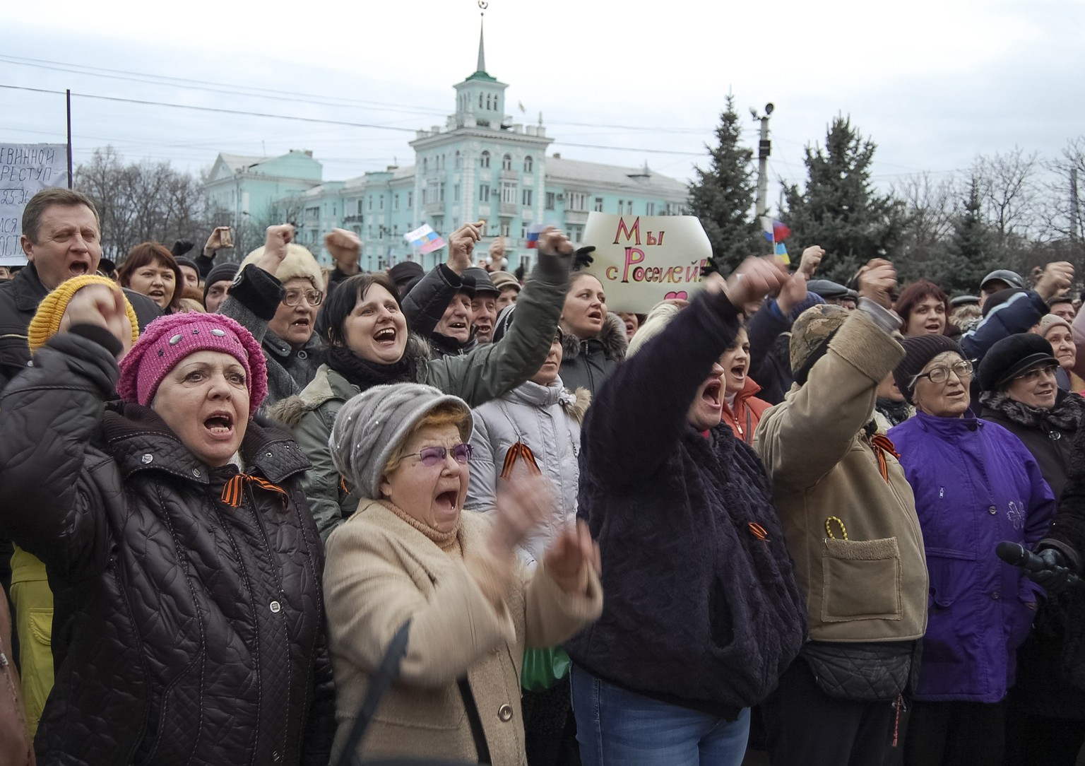 Prorussische Demonstration in Lugansk