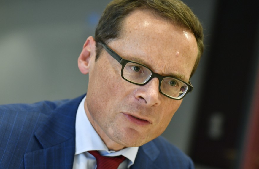 SVP - Nationalrat Roger Koeppel an einer Medienkonferenz in Wallisellen am Donnerstag, 24. Oktober 2019.(KEYSTONE/Walter Bieri)