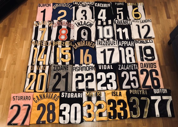 Ein Juve-Trikot für fast jede Nummer.