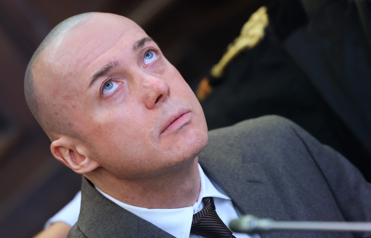 epa13302927 Serhii Kuznietsov, a former Ukrainian army officer, attends a trial at the Hanseatic Higher Regional Court in Hamburg, Germany, 14 October 2026. A trial is set to begin against a defendant ...