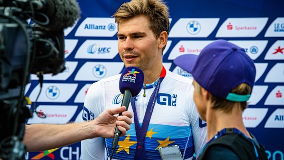 BISSEGGER Stefan: UEC Road cycling, Rad, Radsport, Strasse European Championships - Munich 2022 BISSEGGER Stefan SUI Switzerland Winner - First Place Querformat - quer - horizontal - Landscape - Event ...