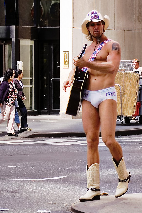 Der «Naked Cowboy» ist jeden Tag am Times Square anzutreffen – und es kümmert niemanden.&nbsp;