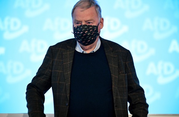 epa08848052 Alexander Gauland, faction co-leader of Germany&#039;s right-wing populist Alternative for Germany (AfD) party, arrives for the AfD party convention with 600 delegates attending in Kalkar, ...