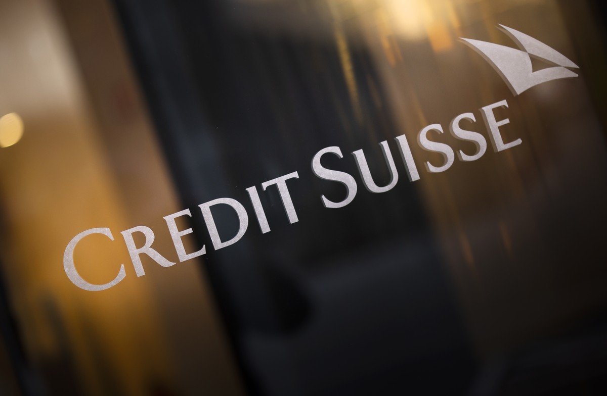 Das Logo der Schweizer Bank Credit Suisse an einem Gebaeude der Bank in Zuerich Oerlikon, am Mittwoch, 23. November 2022 in Zuerich. Die Aktionaere haben der Beschaffung von rund 4 Milliarden Franken  ...