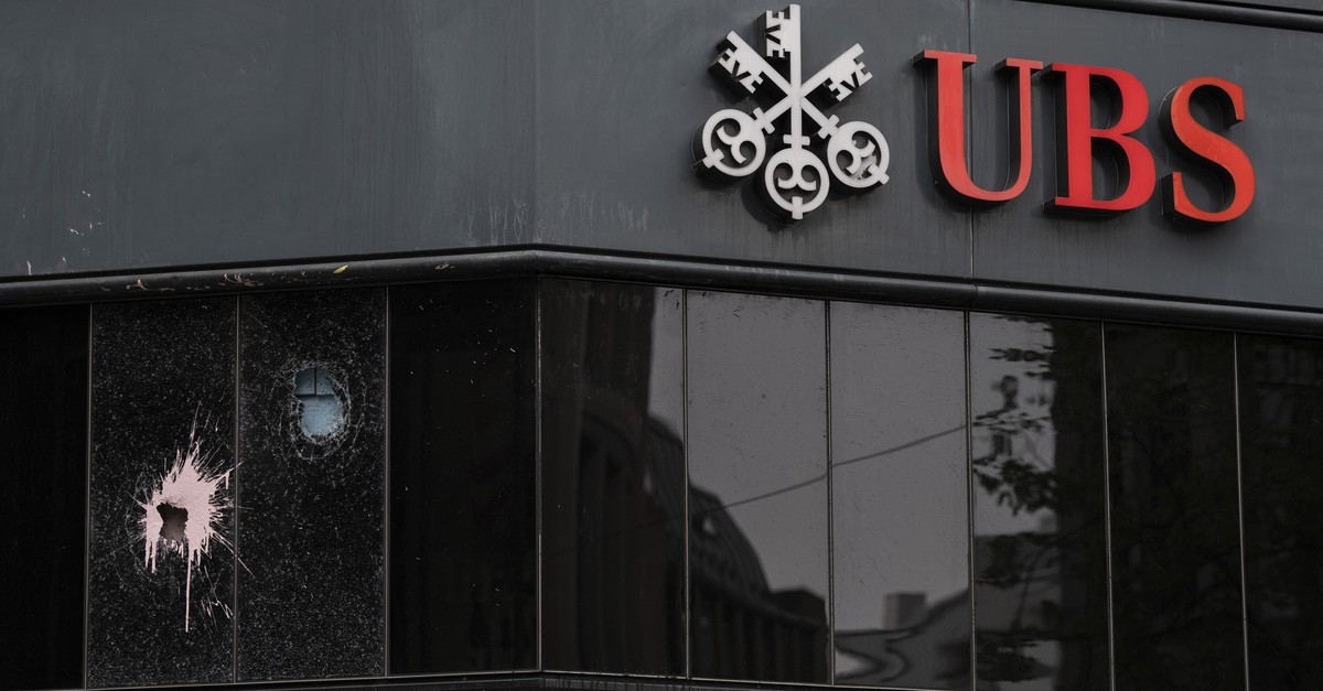 UBS-berrascht-mit-Gewinn-von-2-5-Mrd-USD-Damoklesschwert-Kapital