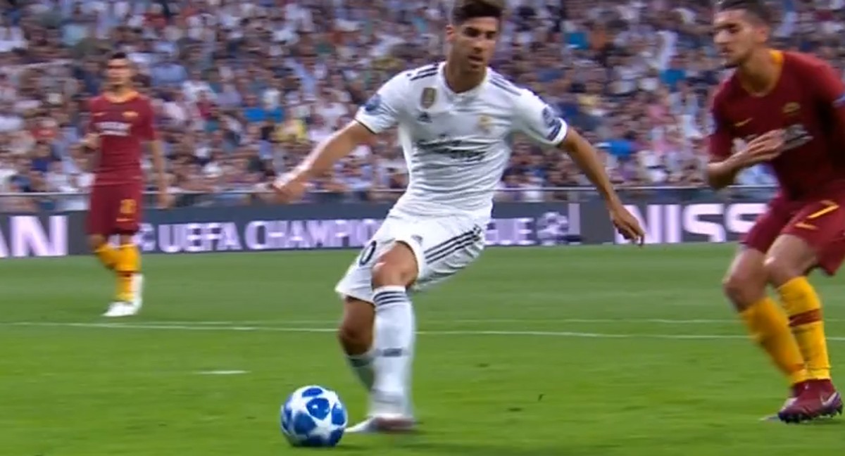 Der No-Look-Abschluss von Asensio ging gründlich in die Hose.