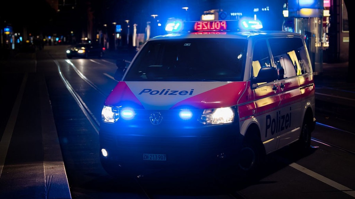 Unbekannte-greifen-Mann-vor-Z-rcher-Club-Kaufleuten-an-und-verletzen-ihn-schwer