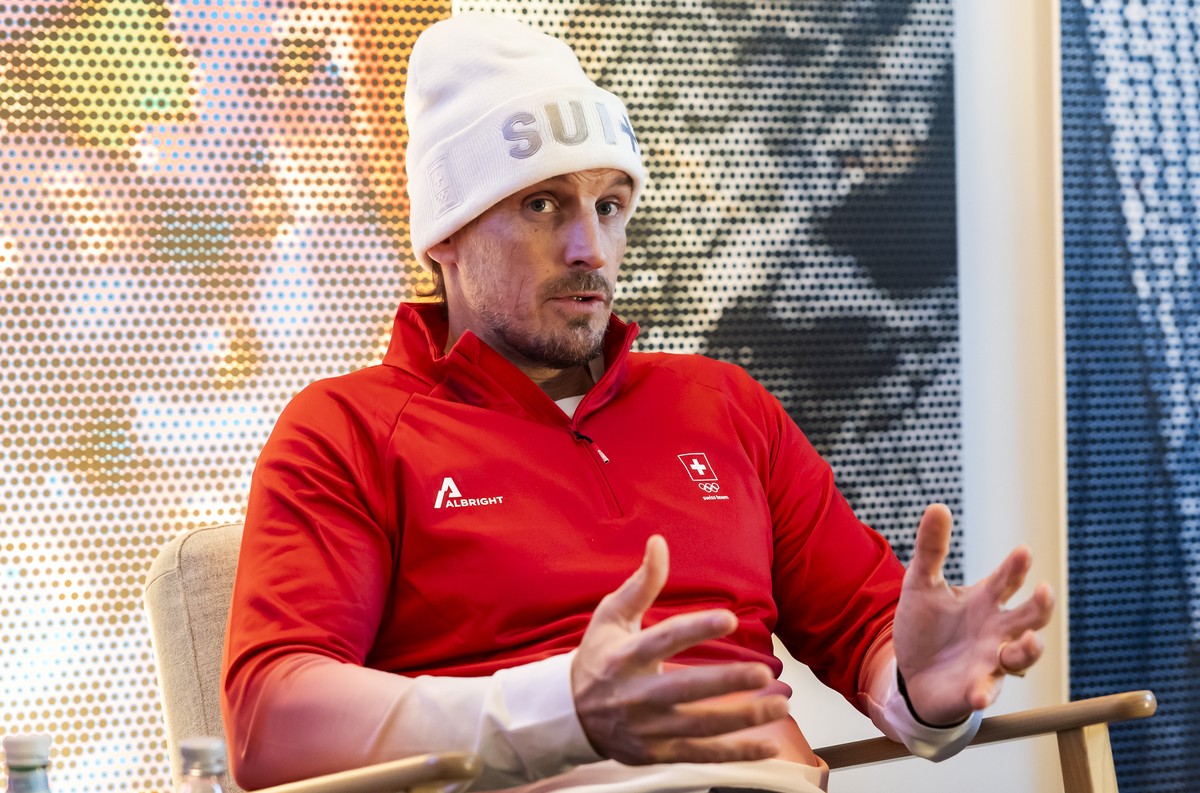 Patrick Fischer, head coach of the Swiss national ice hockey team, speaks to the media, during a press conference of Switzerlands ice hockey team at the House of Switzerland, during the 2026 Olympic  ...