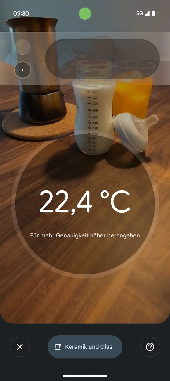 Die Thermometer-App zeigt nun direkt im Sucher die Temperatur an.