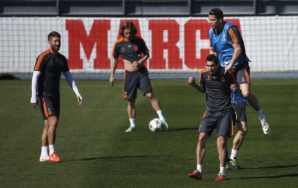 Entspannte Stimmung bei Real im Training. Kein Wunder bei einem Polster von 6:1.