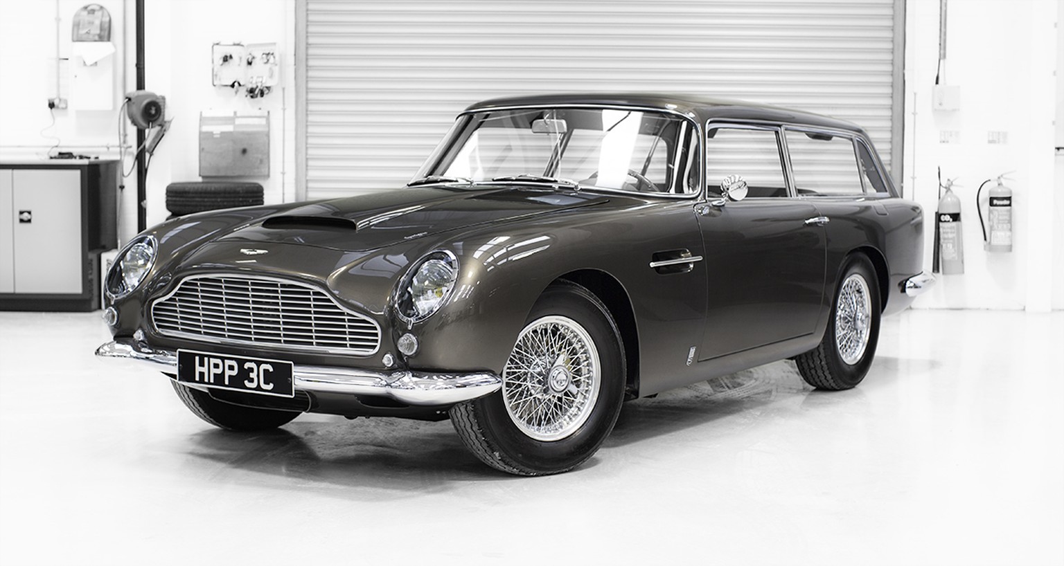 Aston Martin DB5 Shooting Brake sportwagen auto retro http://www.astonengineering.co.uk/aston-martin-db5-shooting-brake-002