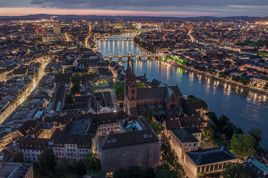 rauszeit Weltreise in der schweiz Basel - London Grossbritannien