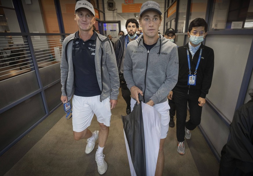 Casper Ruud US Open Tennis 2022 Flushing, USA 20220906. Norska Casper Ruud spelar mot italienska Matteo Berrettini kvartsfinalen i US Open i Tennis i New York. Casper med sin far/coach Christian Ruud. ...