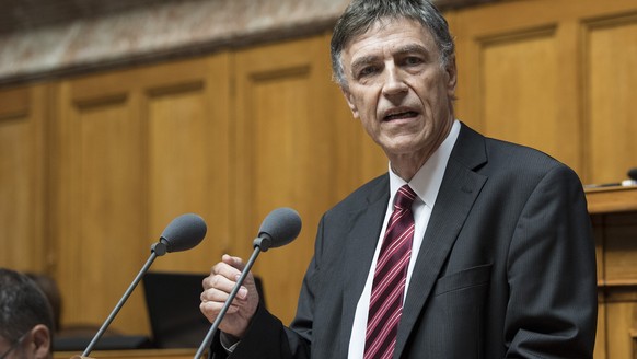 Nationalrat Luzi Stamm, SVP-AG, spricht an der Herbstsession der Eidgenoessischen Raete, am Freitag, 29. September 2017, in Bern. (KEYSTONE/ Peter Schneider)