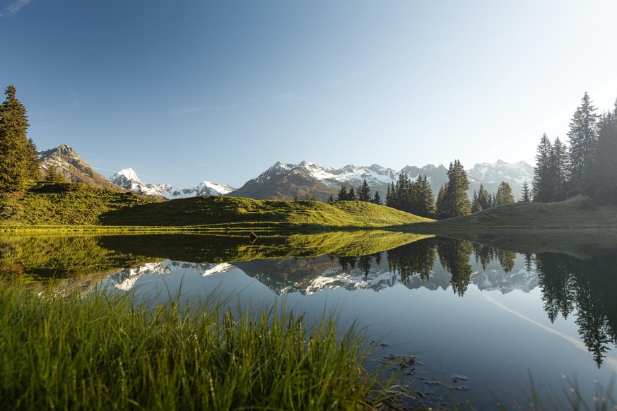 Lagh da Laus Disentis Surselva schönste Bergseen Schweiz Graubünden