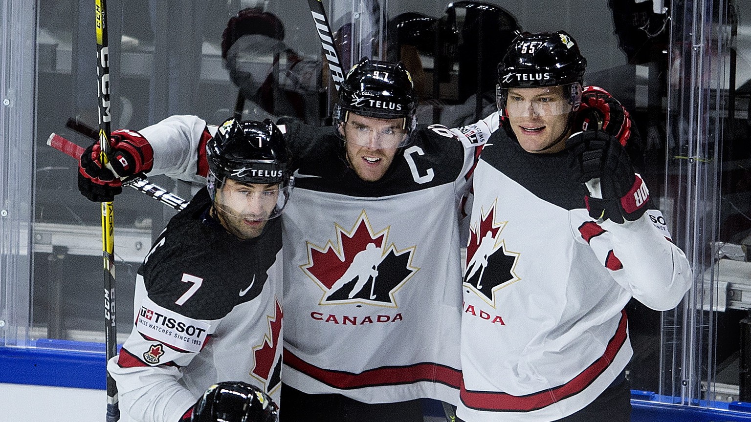 epa06745012 Colton Parayko of Canada celebrates a score during the IIHF World Championship quarter final ice hockey match between Russia and Canada at Royal Arena in Copenhagen, Denmark, 17 May 2018.  ...