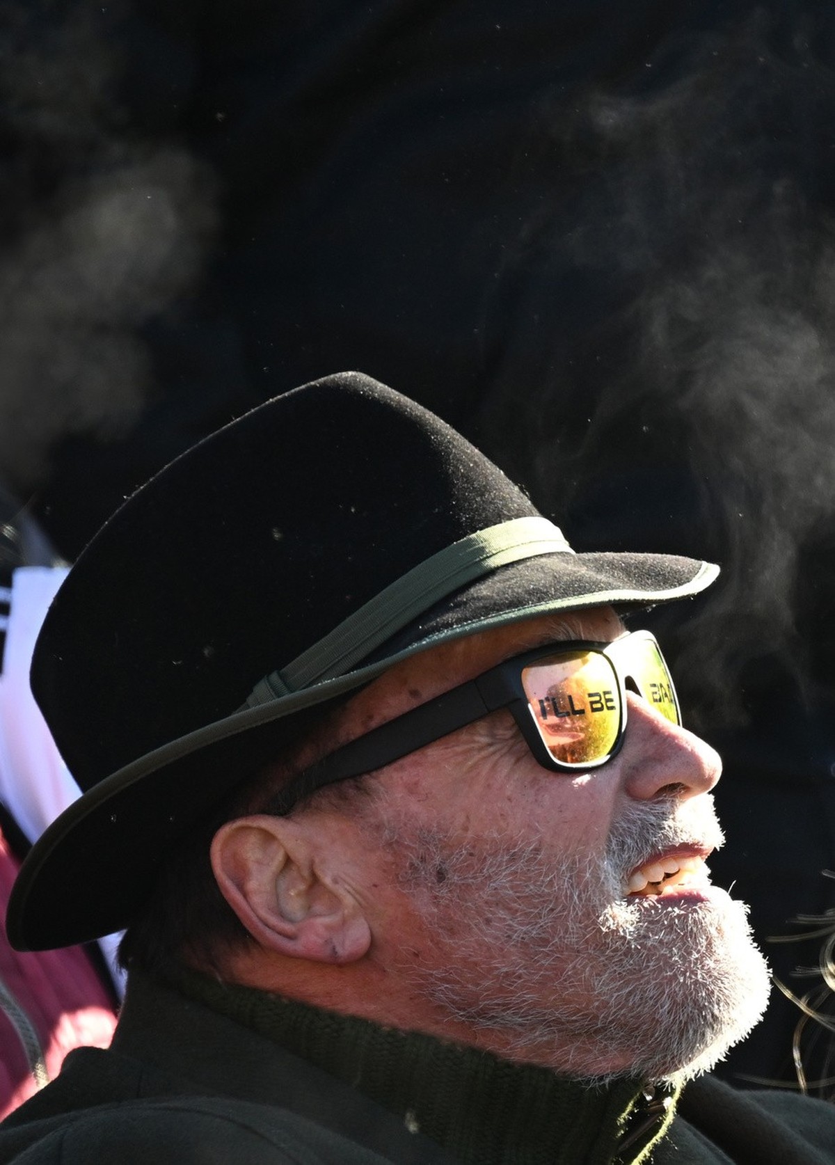 ABD0154_20240120 - KITZB�HEL - �STERREICH: Arnold Schwarzenegger im Rahmen der Weltcup-Abfahrt der M�nner am Samstag, 20. J�nner 2024, in Kitzb�hel. - FOTO: APA/BARBARA GINDL