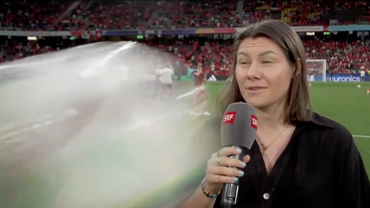 Bei-TV-Interview-fast-abgeschossen-Ramona-Bachmann-weicht-Ball-aus