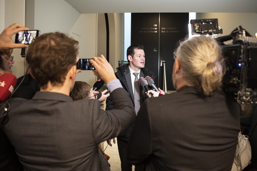 Pierre Maudet Genfer Staatsrat der FDP Schweiz die Liberalen, erscheint nach einer Sitzung mit der Parteileitung, am Mittwoch, 28. November 2018, in Bern. (KEYSTONE/Peter Schneider)