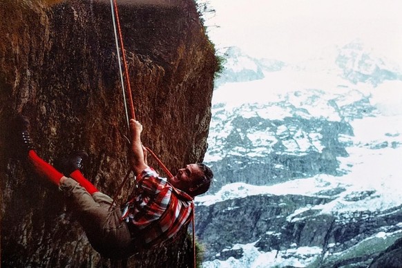 «Mein Grossvater, wie er in den Schweizer Alpen klettert. Späte 1970er-Jahre.»