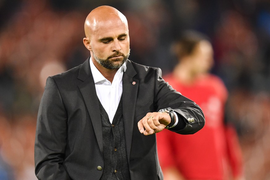 Vaduz’ Trainer Giorgio Contini, im Fussball Super League Spiel zwischen dem FC Vaduz und dem BSC Young Boys, am Mittwoch, 21. September 2016, im Rheinpark Stadion in Vaduz. (KEYSTONE/Gian Ehrenzeller)