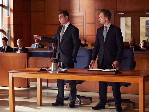 Suits
https://www.moviepilot.de/serie/suits/staffel/5/bilder/603417