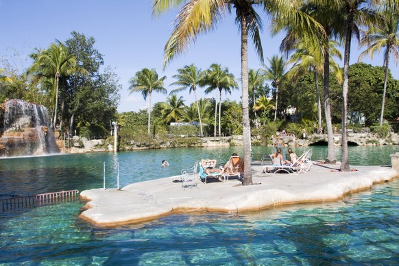 Freibad Venetian Pools in Coral Gables, Miami, Florida, USA ibltmt01219938
