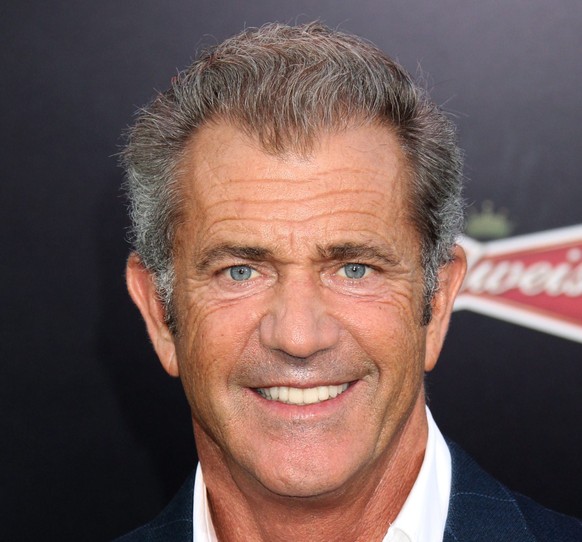 epa04350036 US actor Mel Gibson arrives at the premiere for &#039;The Expendables 3&#039; at the TCL Chinese Theatre in Hollywood, California, USA, 11 August 2014. EPA/JIMMY MORRIS